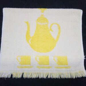 Cannon Kitchen Towel Yellow Teapot Cotton 15.5" x 23"  Vintage
